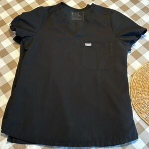 Small. One pocket. No flaws